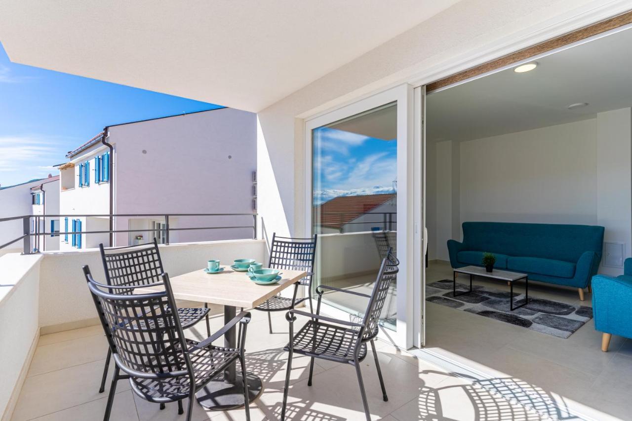 Apartman Vischetti Cres Exterior foto